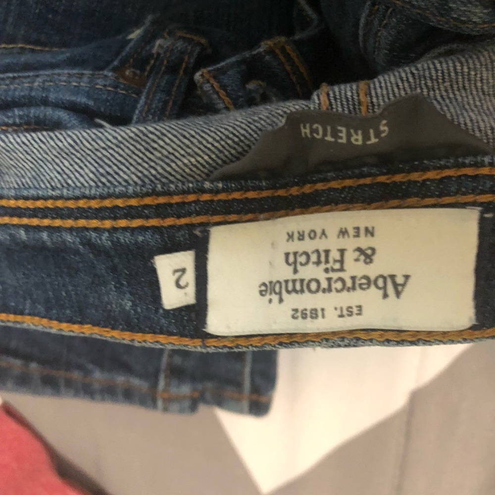 Jeans - Picture 2 of 2